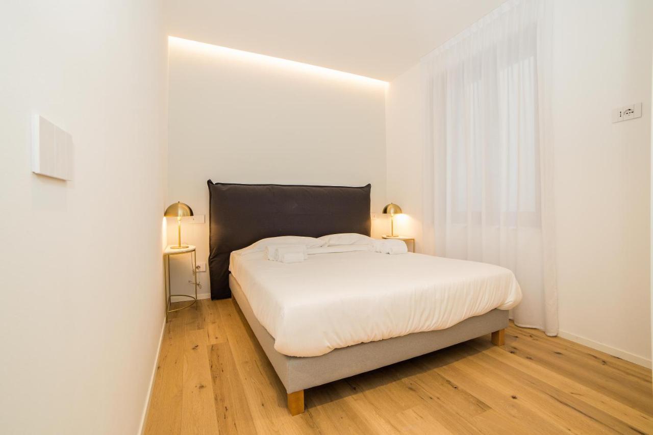Milan Chic Luxury Apartments-Hosted By Sweetstay ภายนอก รูปภาพ