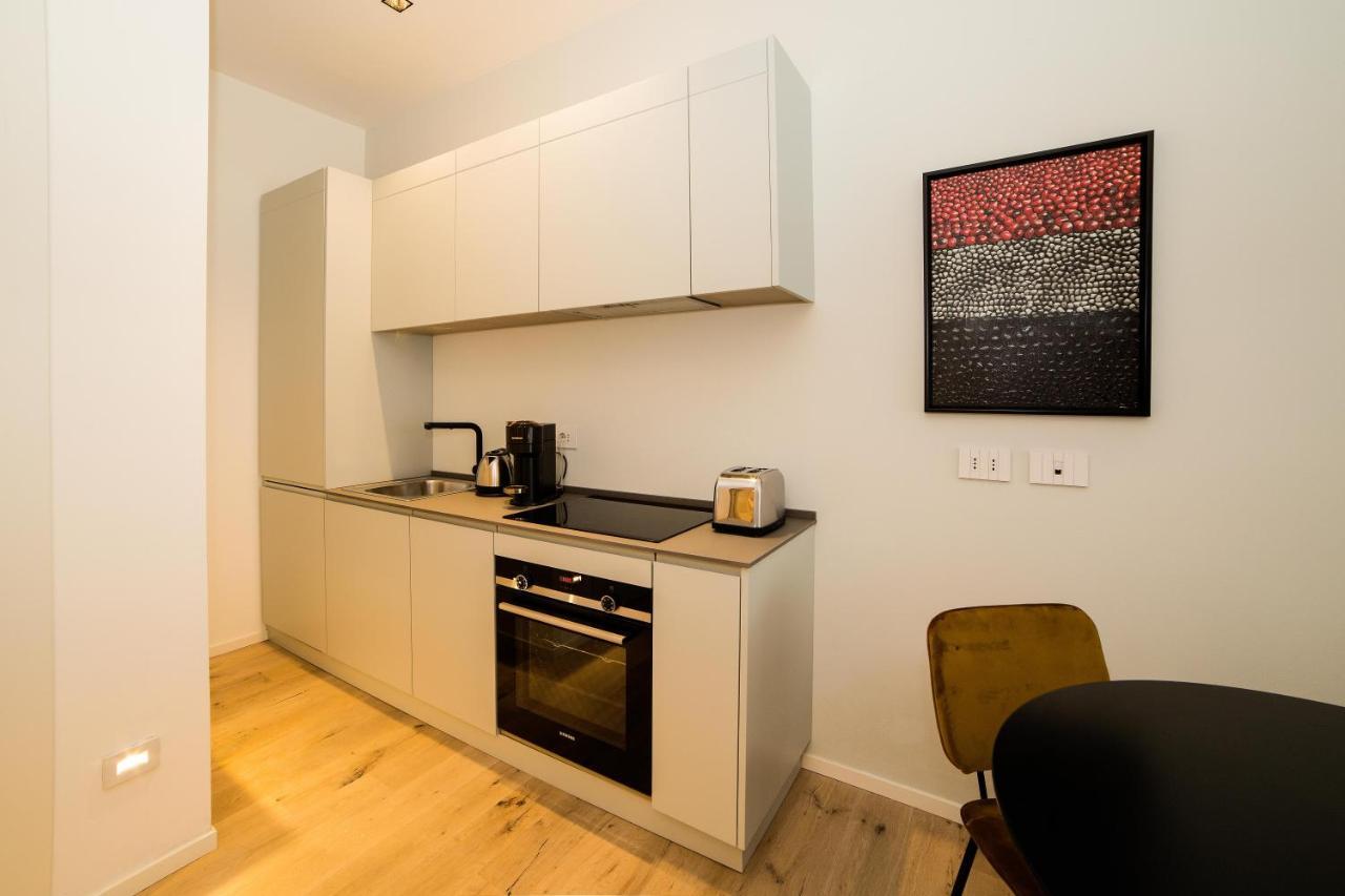 Milan Chic Luxury Apartments-Hosted By Sweetstay ภายนอก รูปภาพ