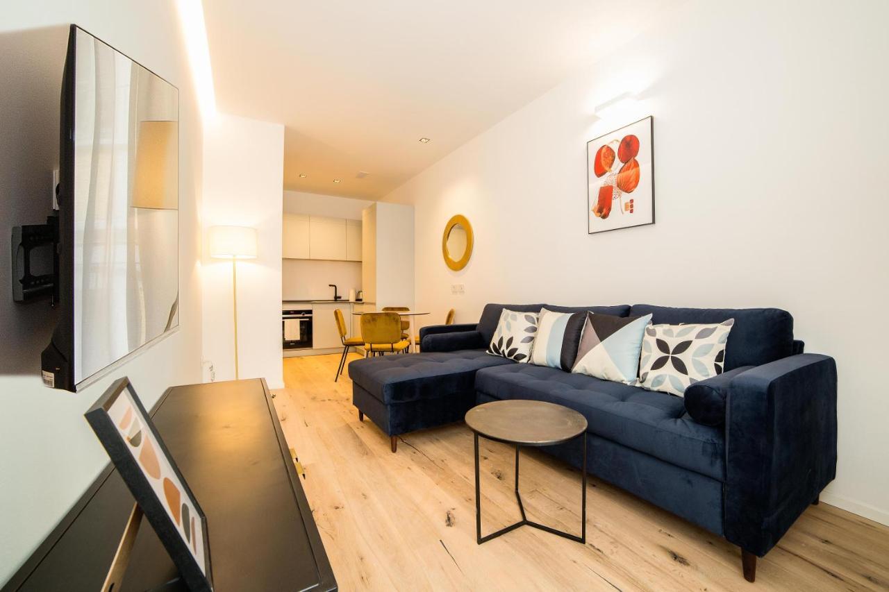 Milan Chic Luxury Apartments-Hosted By Sweetstay ภายนอก รูปภาพ