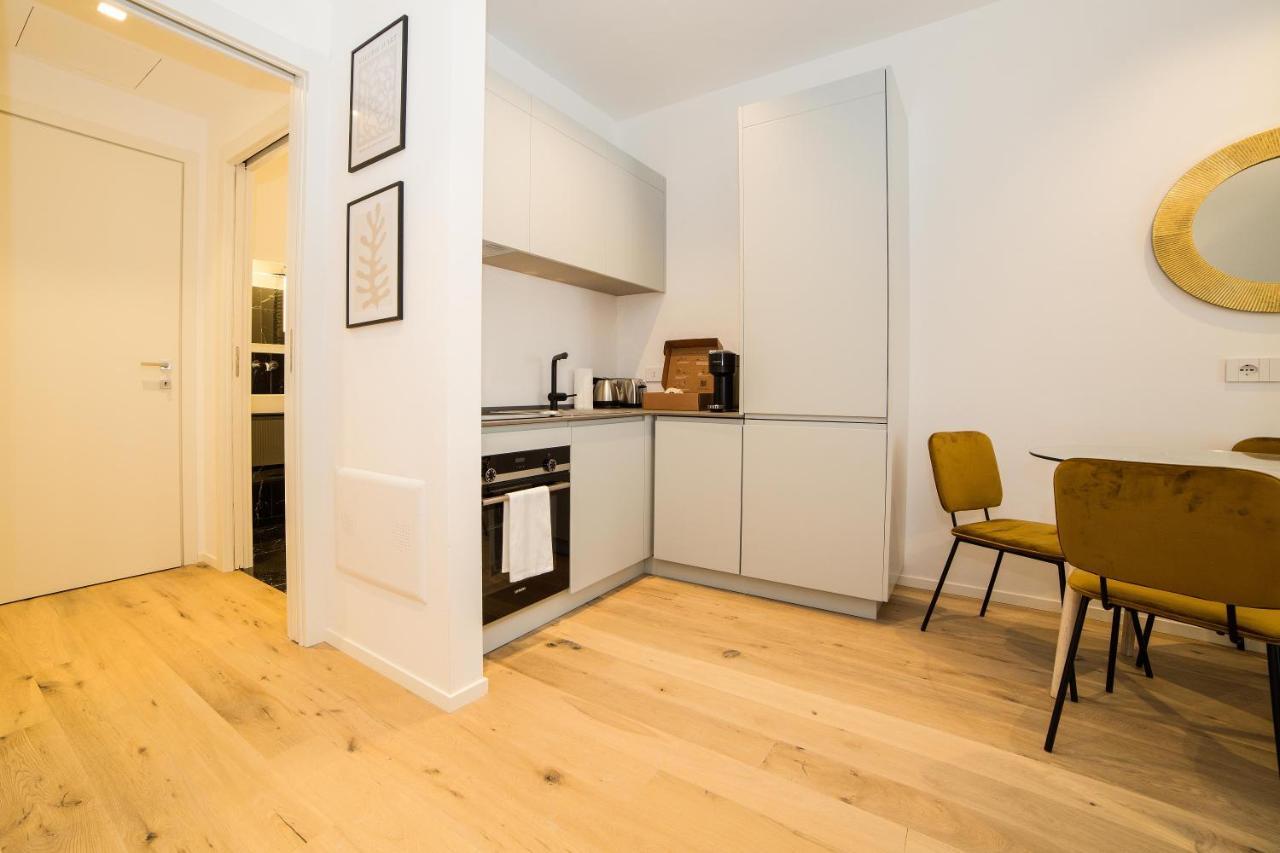 Milan Chic Luxury Apartments-Hosted By Sweetstay ภายนอก รูปภาพ