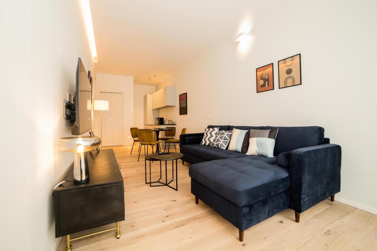 Milan Chic Luxury Apartments-Hosted By Sweetstay ภายนอก รูปภาพ