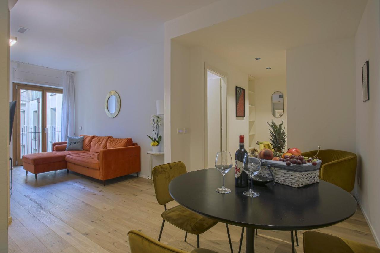 Milan Chic Luxury Apartments-Hosted By Sweetstay ภายนอก รูปภาพ