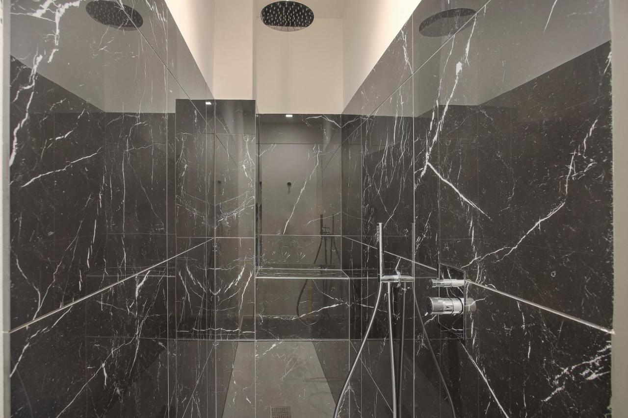 Milan Chic Luxury Apartments-Hosted By Sweetstay ภายนอก รูปภาพ